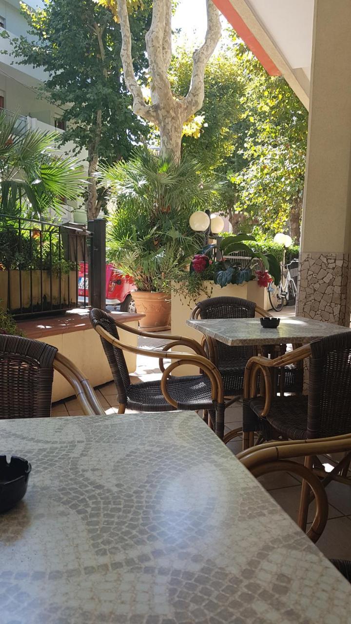 Hotel De La Plage Rimini Dış mekan fotoğraf